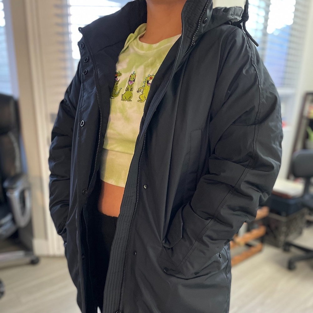Everlane ReNew Snow Jacket